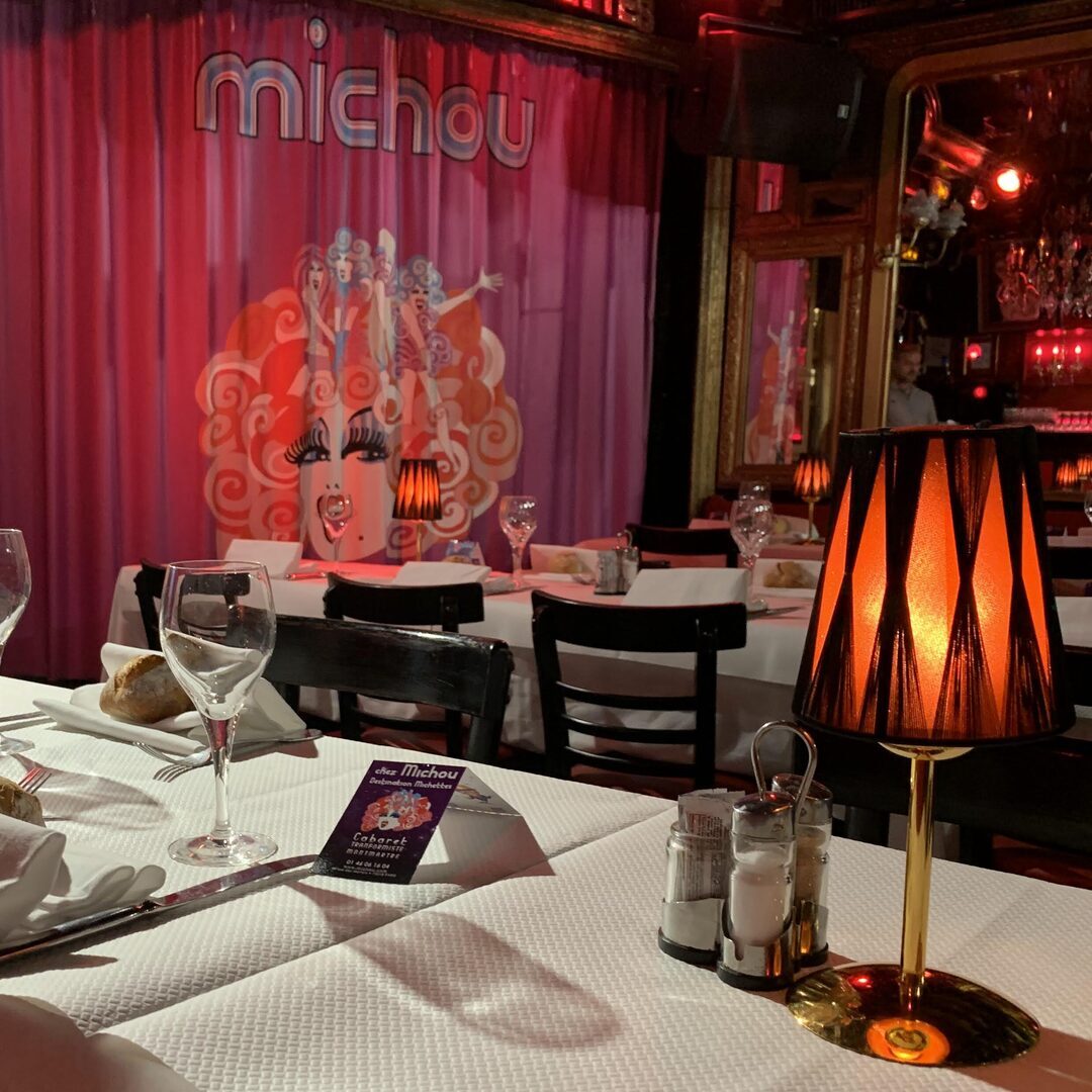 Cabaret Chez Michou • Come to Paris